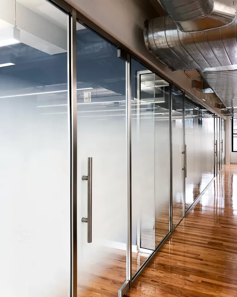 Decorative Films, LLC.: SXJ-0548 Dual Feather Gradient 60