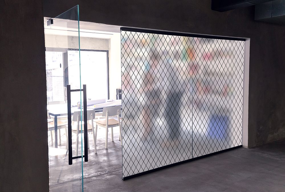 SX-1550 Frosted Lattice