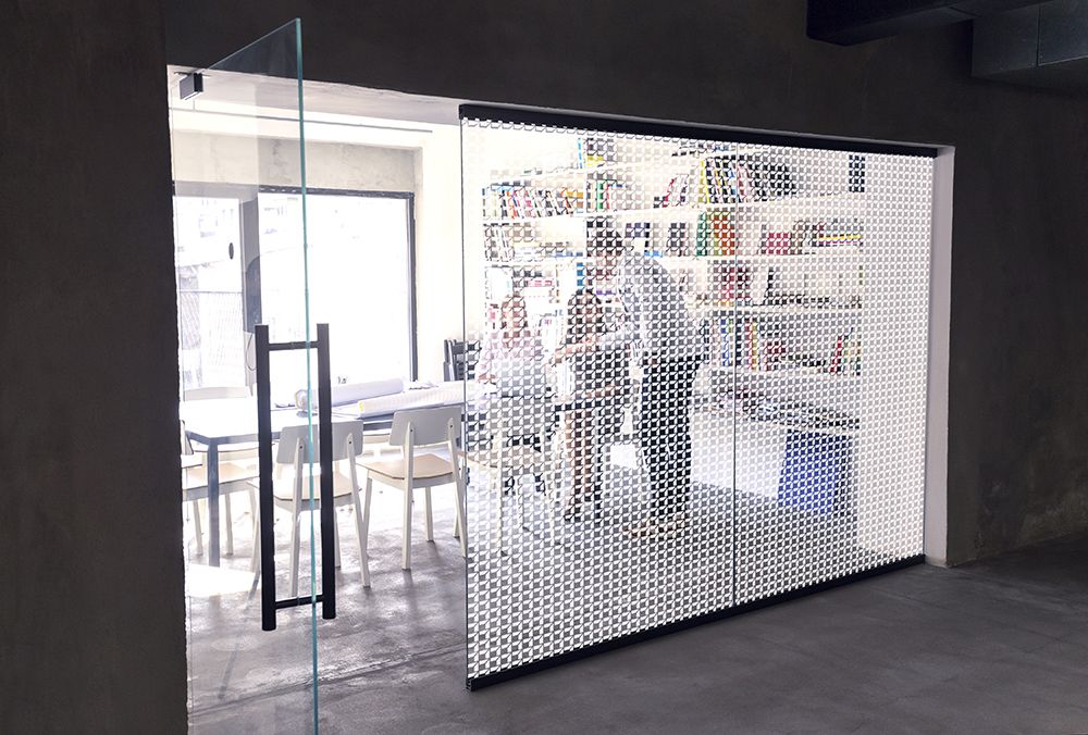 SX-C372 White Cubes