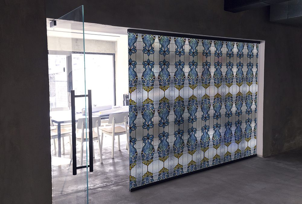 SXEG-4855 Stained Glass Florentine