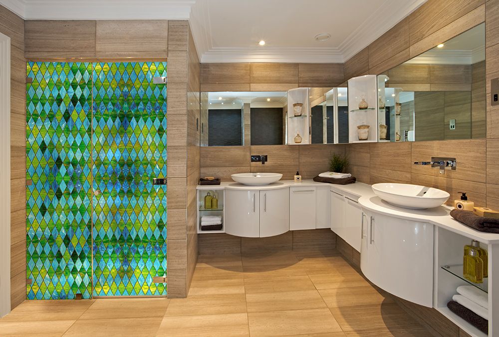 SXRR-9044-O Blue/Green Diamond Stained Glass - Opalescent