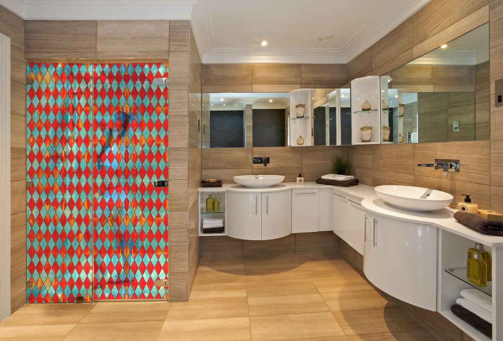SXRR-9045-T Red/Blue Diamond Stained Glass - Transparent