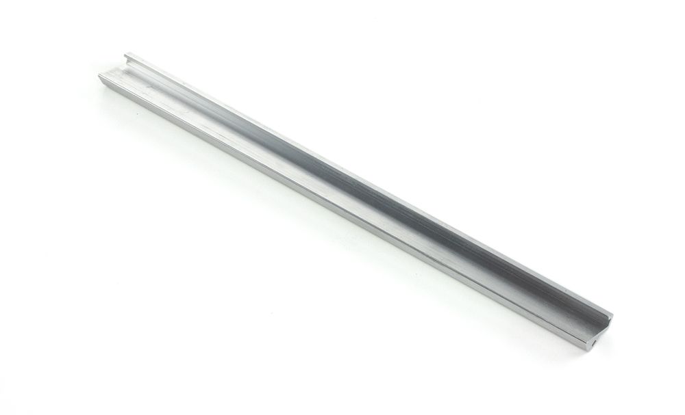 T103 - 8
